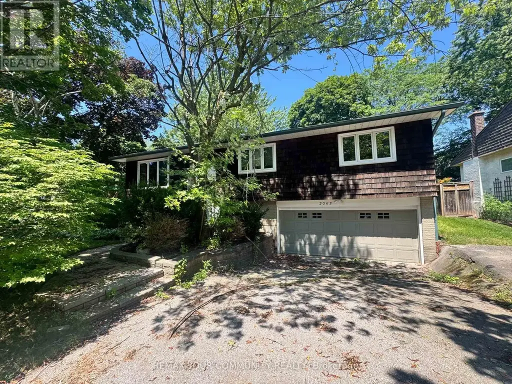 2063 Waters Edge Drive, Oakville (BR Bronte)